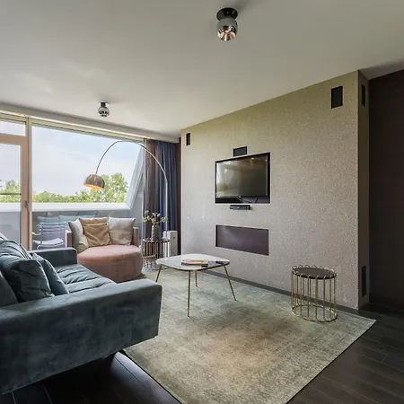 Der Valk - Recently Renovated