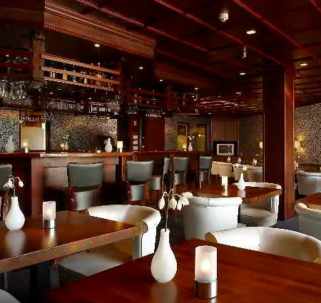 Hotel Der Valk - Recently Renovated Volendam