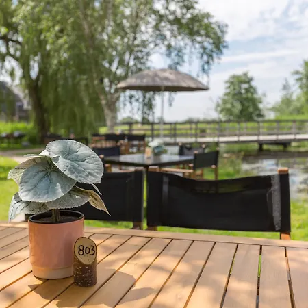 Der Valk Volendam - Recently Renovated Otel 4*