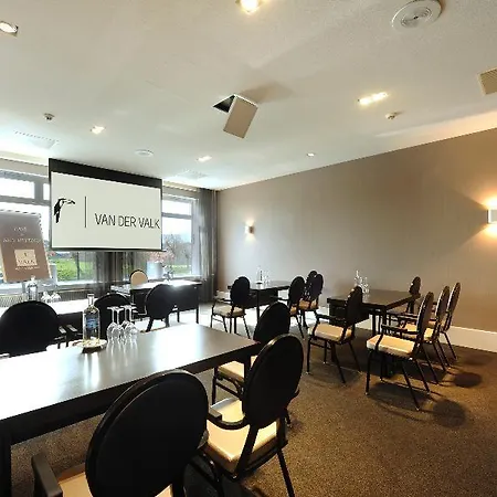 Der Valk - Recently Renovated Hotel 4*