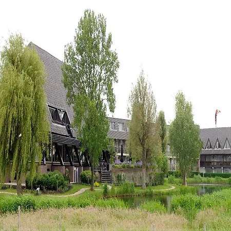 Der Valk - Recently Renovated Hotel