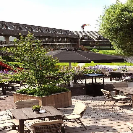 Der Valk - Recently Renovated Hotel 4*