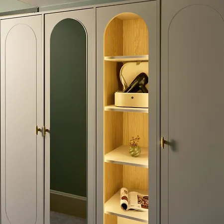 Otel Der Valk Volendam - Recently Renovated 4*