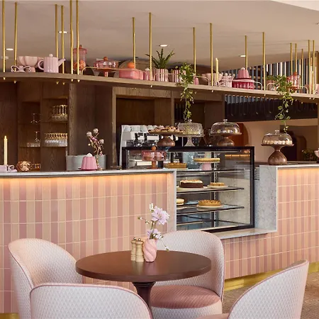 Hotel Der Valk Volendam - Recently Renovated Katwoude