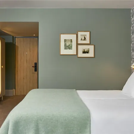 Der Valk Volendam - Recently Renovated Hotel