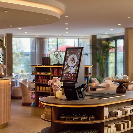 Hotel Der Valk Volendam - Recently Renovated
