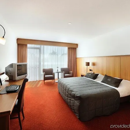 Der Valk - Recently Renovated Hotel Volendam