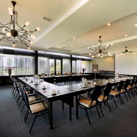 Der Valk - Recently Renovated Hotel 4*