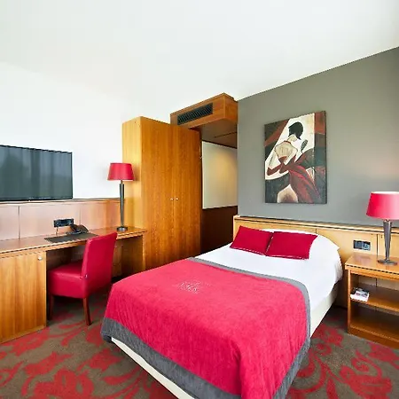 Der Valk - Recently Renovated 4* Volendam