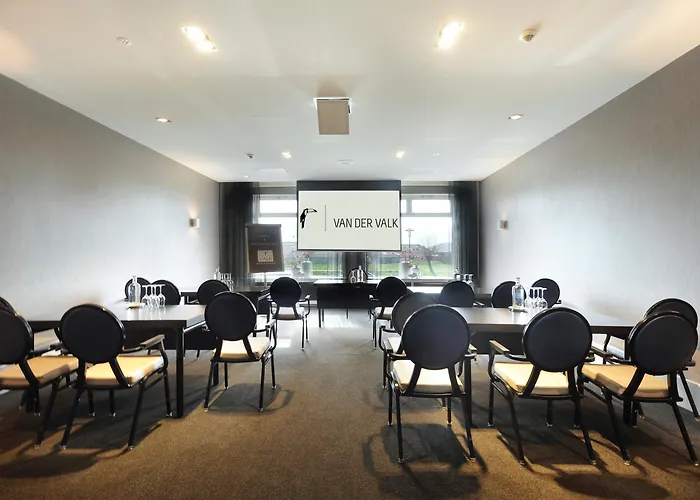 Der Valk Volendam - Recently Renovated Hotel Katwoude