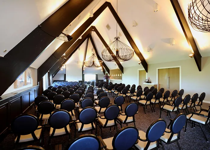 Der Valk Volendam - Recently Renovated Hotel 4*