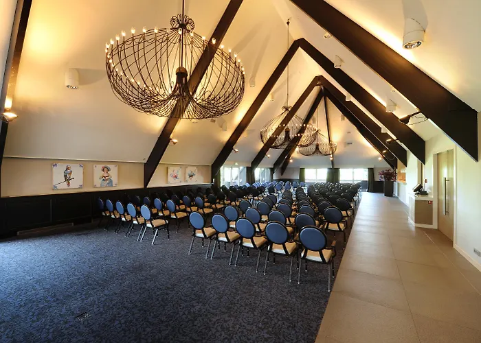 Der Valk Volendam - Recently Renovated Hotel