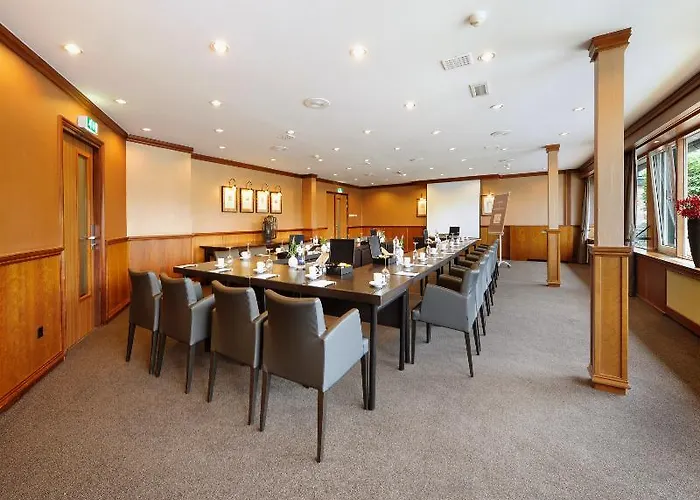 Der Valk Volendam - Recently Renovated 4*