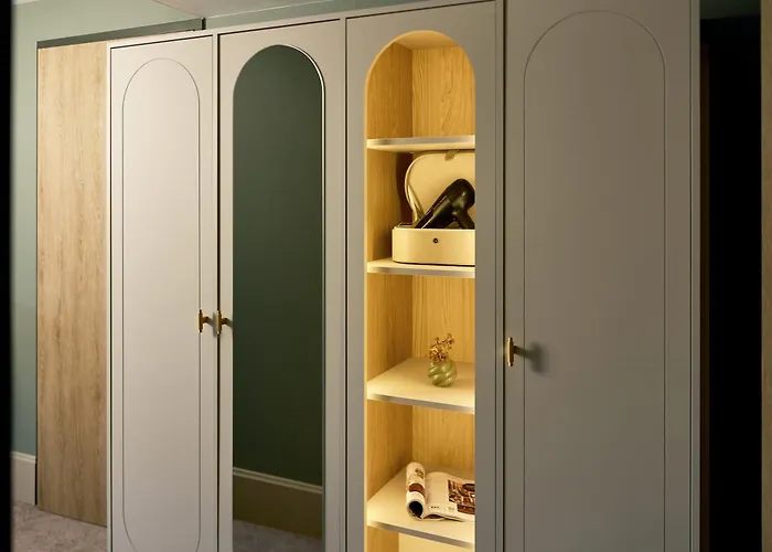 Hotel Der Valk Volendam - Recently Renovated 4*