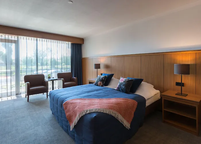 Der Valk Volendam - Recently Renovated Hotel Katwoude