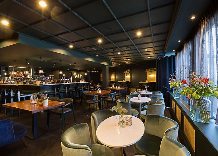 Hotel Der Valk Volendam - Recently Renovated 4*