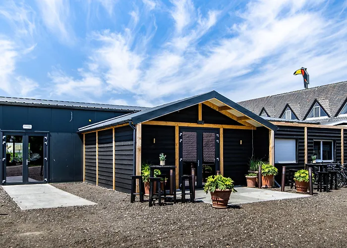 Der Valk Volendam - Recently Renovated Hotel