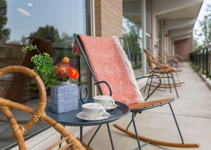 Der Valk Volendam - Recently Renovated Hotel Katwoude